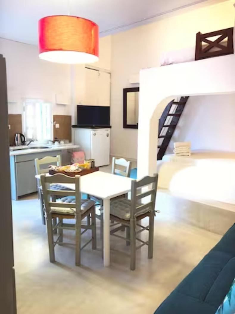 On An Island Suites & Apartments - Fira Εξωτερικό φωτογραφία