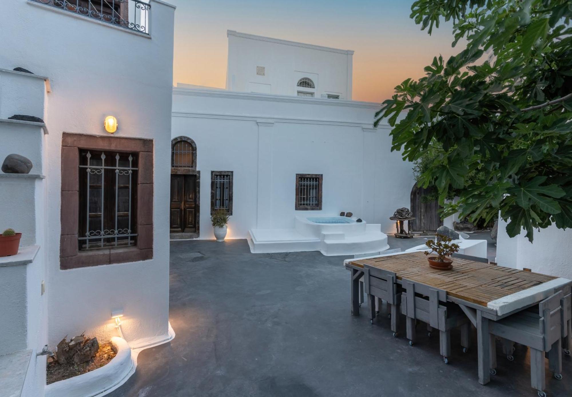 On An Island Suites & Apartments - Fira Εξωτερικό φωτογραφία