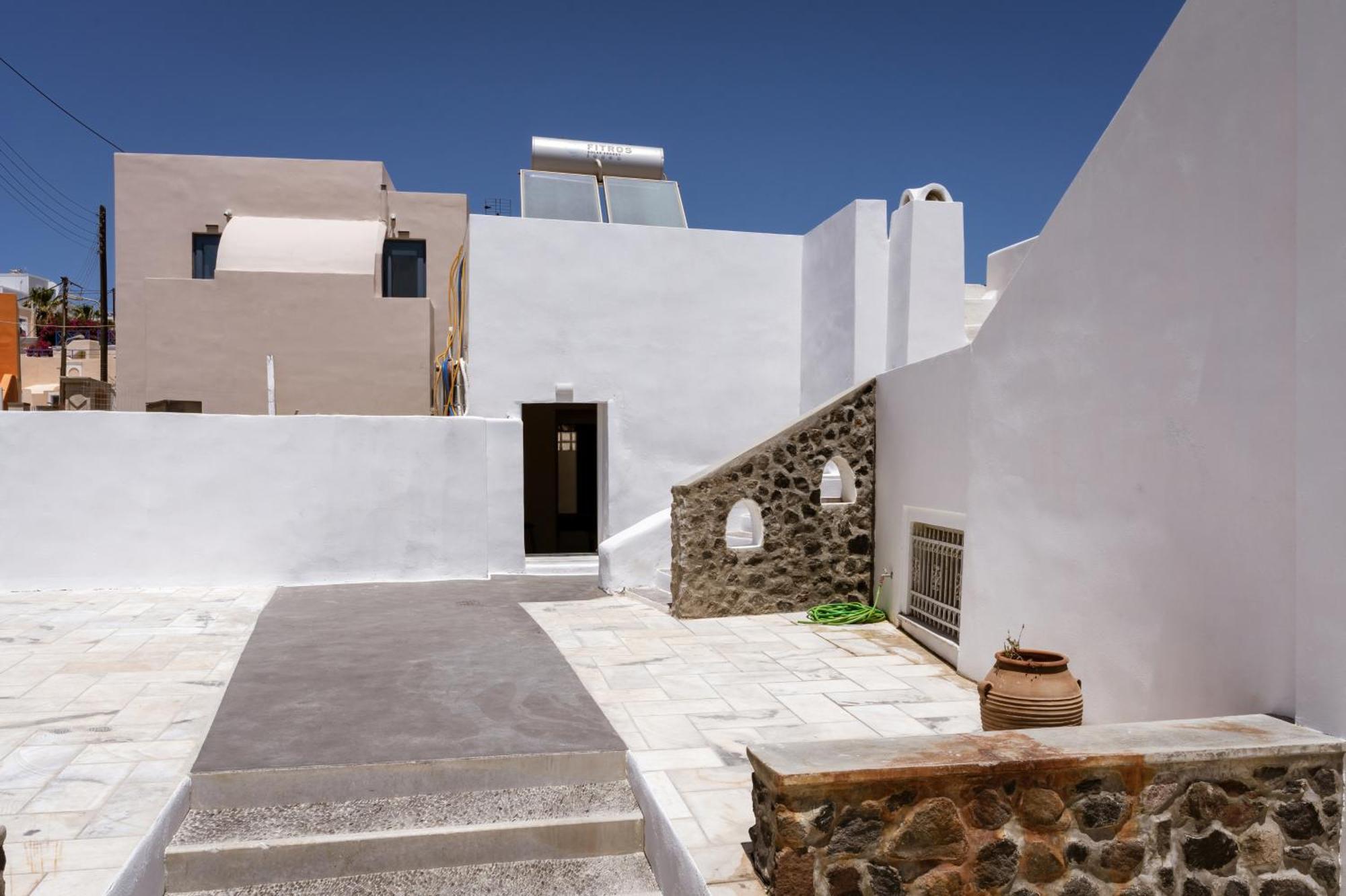 On An Island Suites & Apartments - Fira Εξωτερικό φωτογραφία
